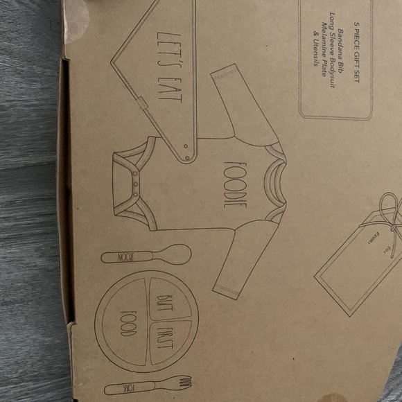 Rae Dunn baby gift set - Picture 6 of 7